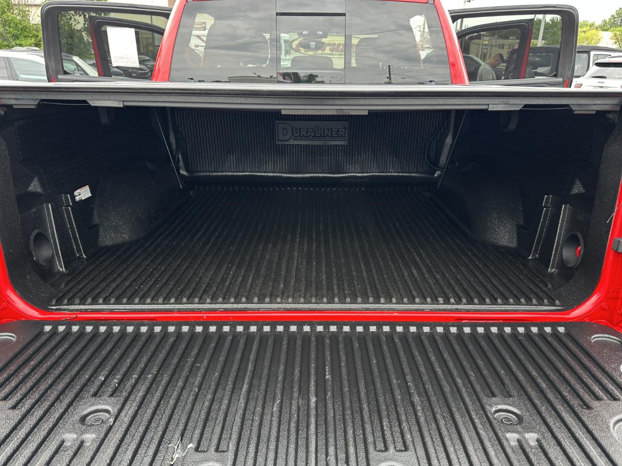 RAM 1500 Big Horn Crew Cab 4WD 2021