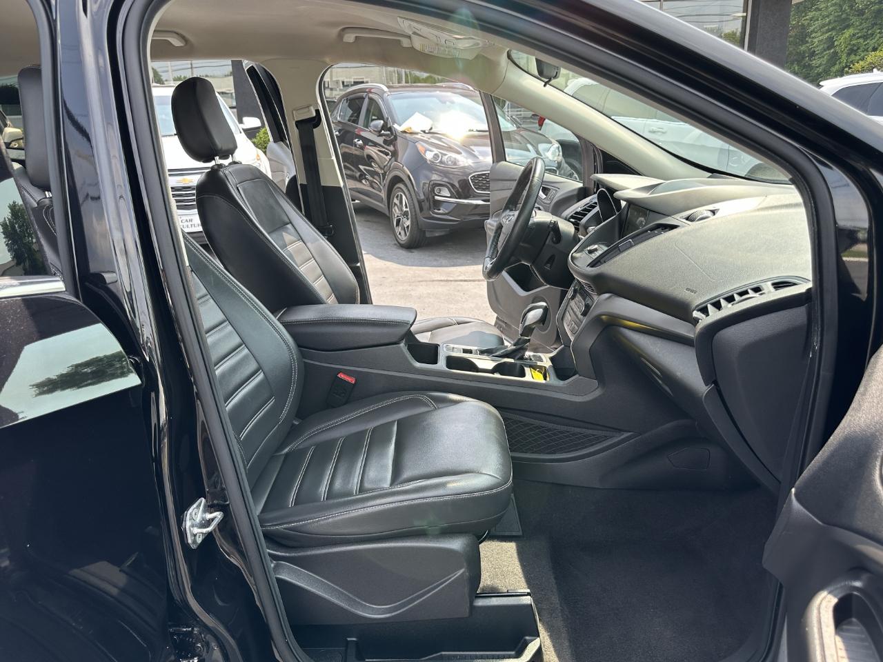 Ford Escape SEL 4WD 2019