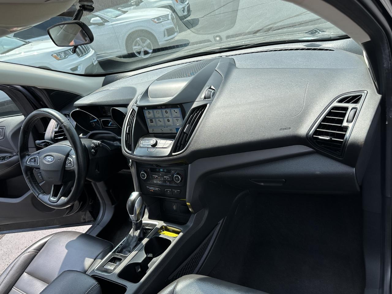 Ford Escape SEL 4WD 2019