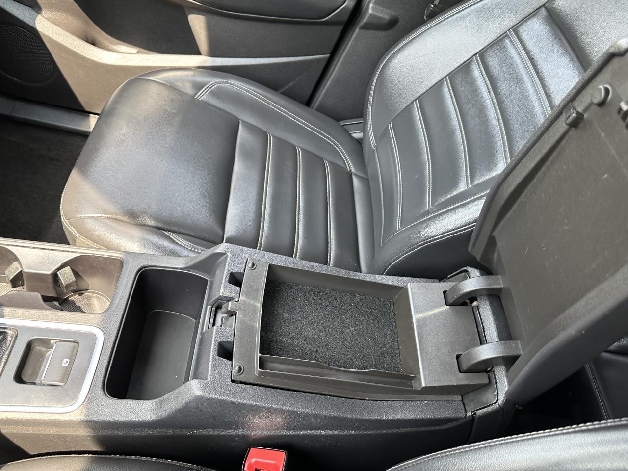 Ford Escape SEL 4WD 2019