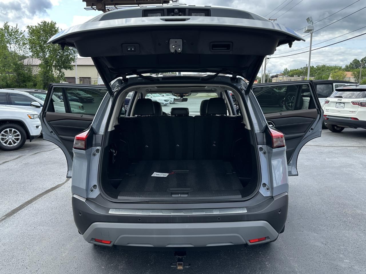 Nissan Rogue SL FWD 2021