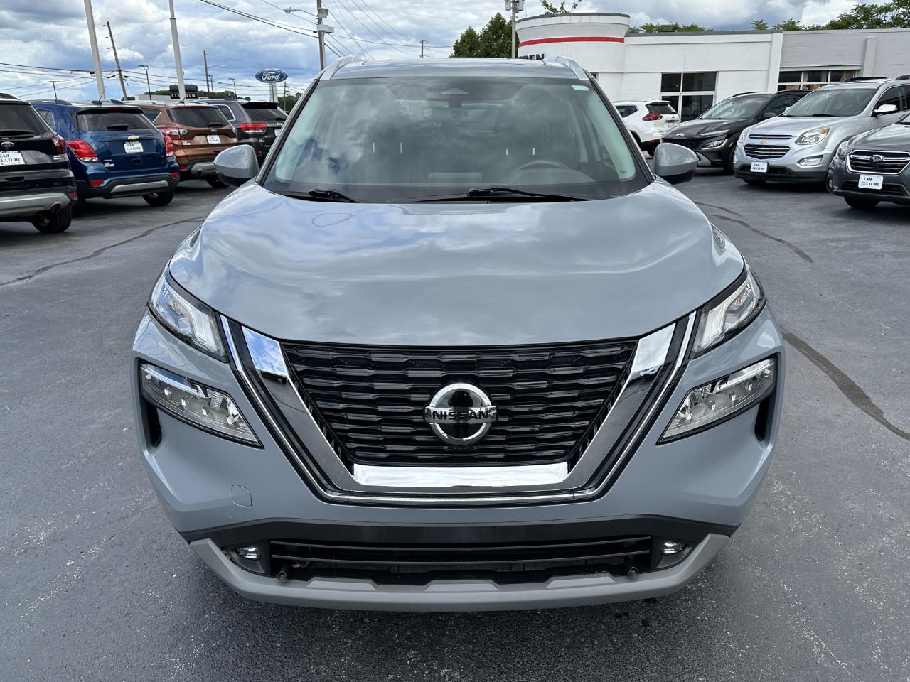 Nissan Rogue SL FWD 2021