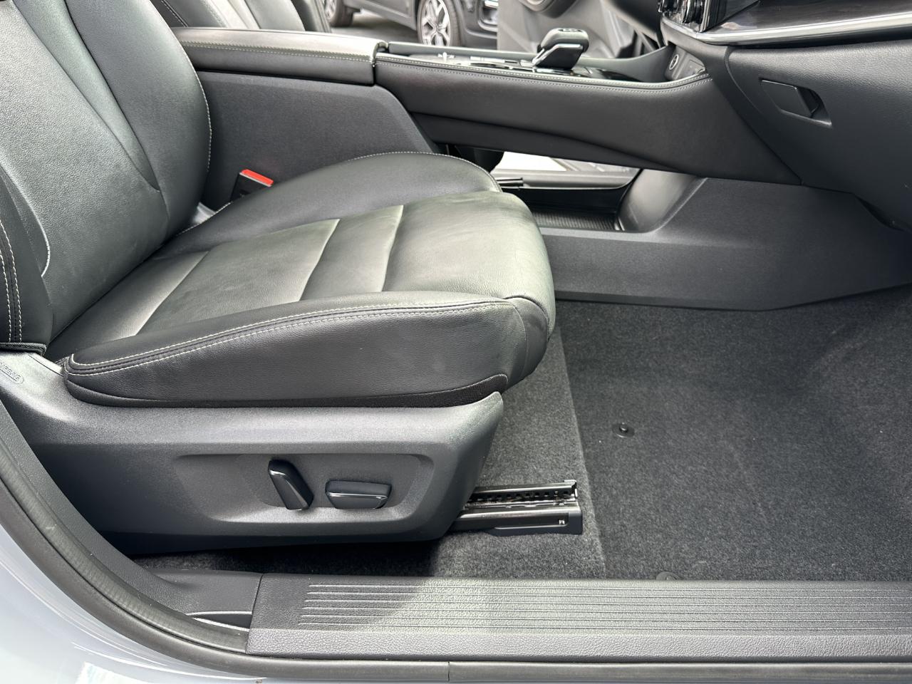 Nissan Rogue SL FWD 2021