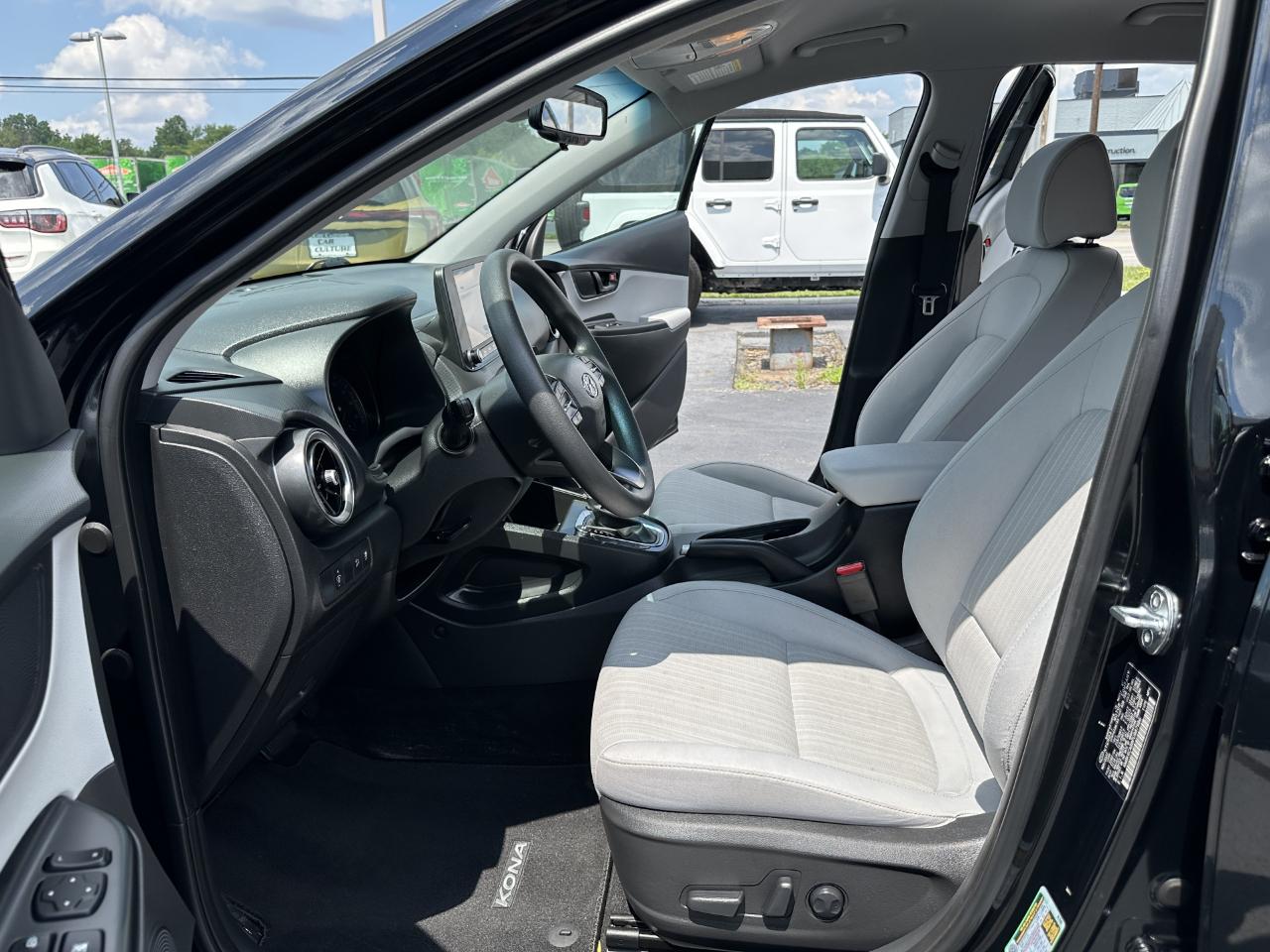 Hyundai Kona SEL AWD 2023