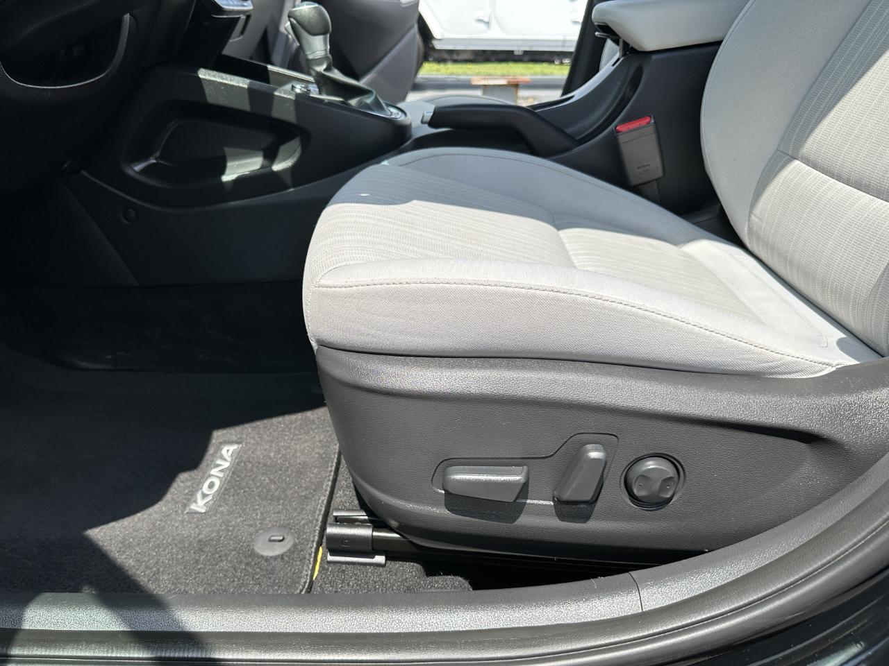 Hyundai Kona SEL AWD 2023