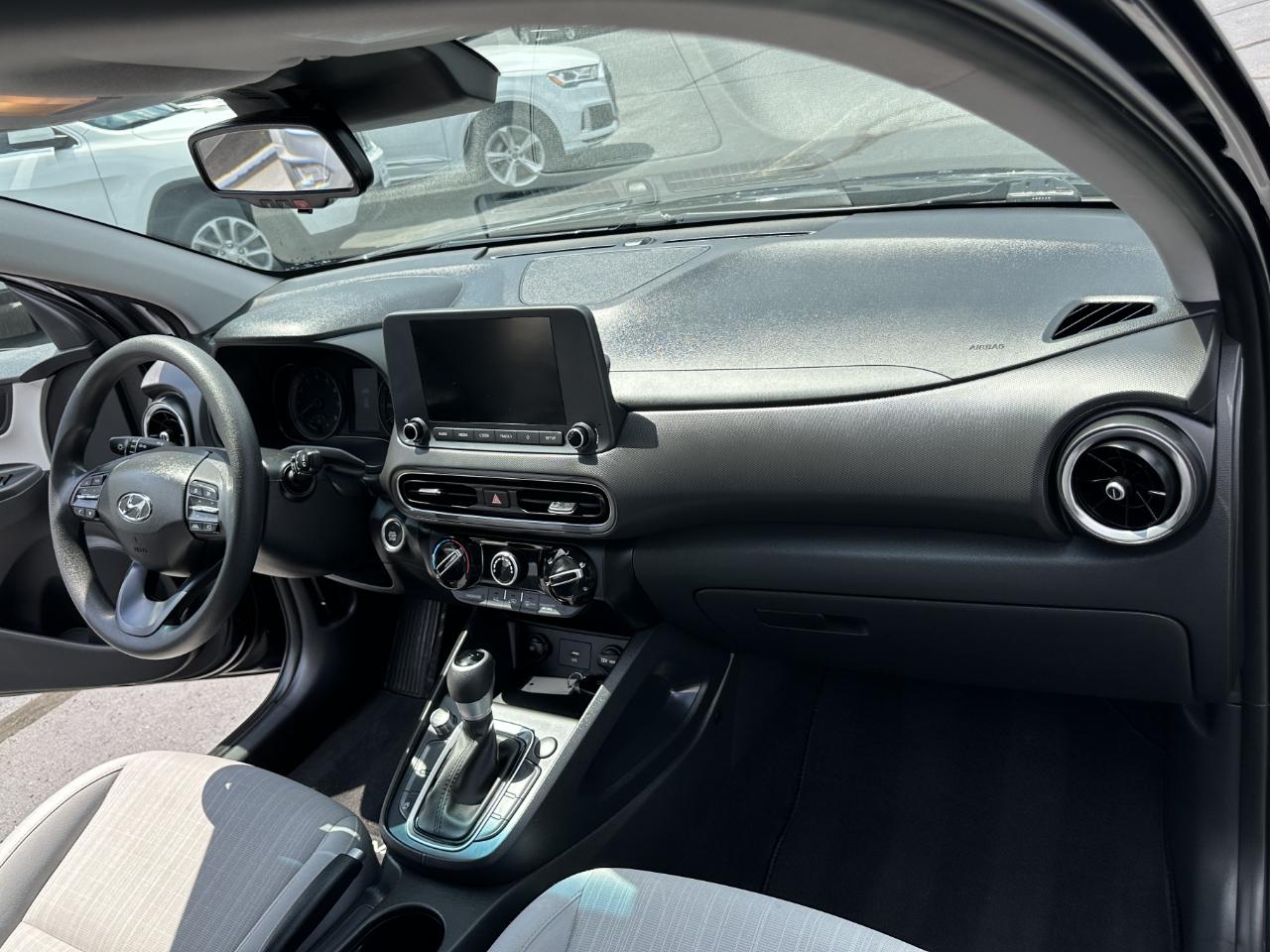 Hyundai Kona SEL AWD 2023
