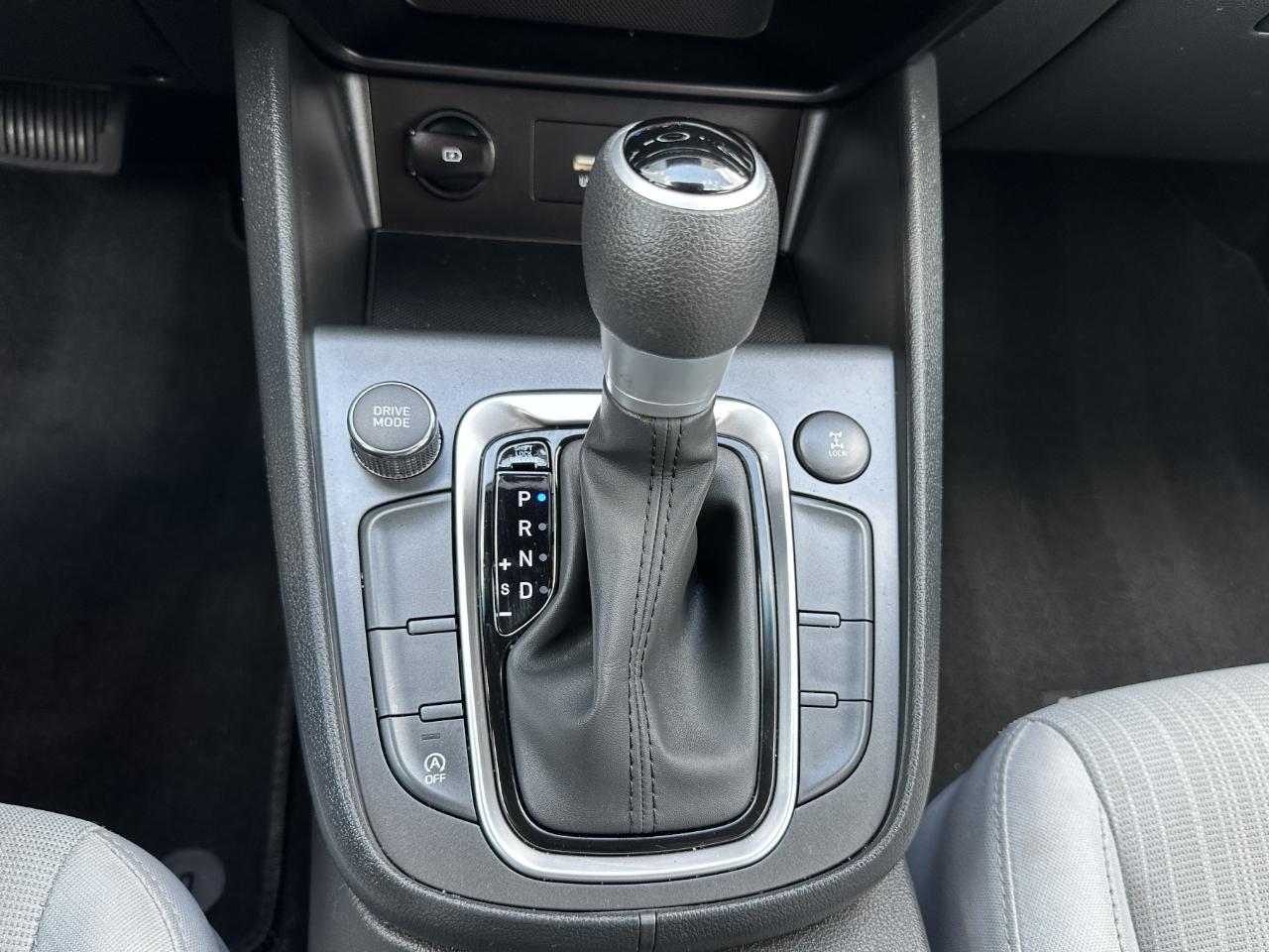 Hyundai Kona SEL AWD 2023