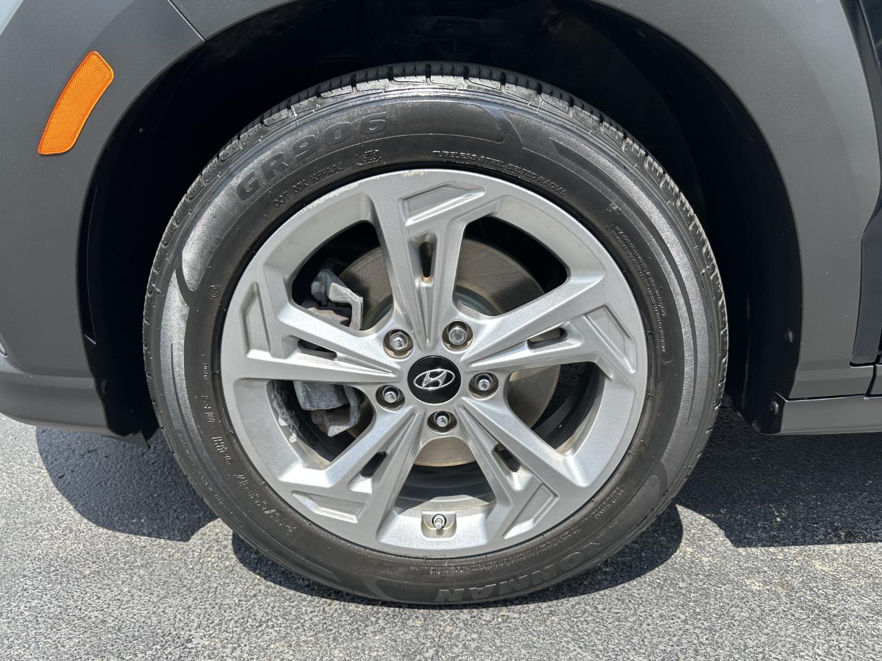 Hyundai Kona SEL AWD 2023