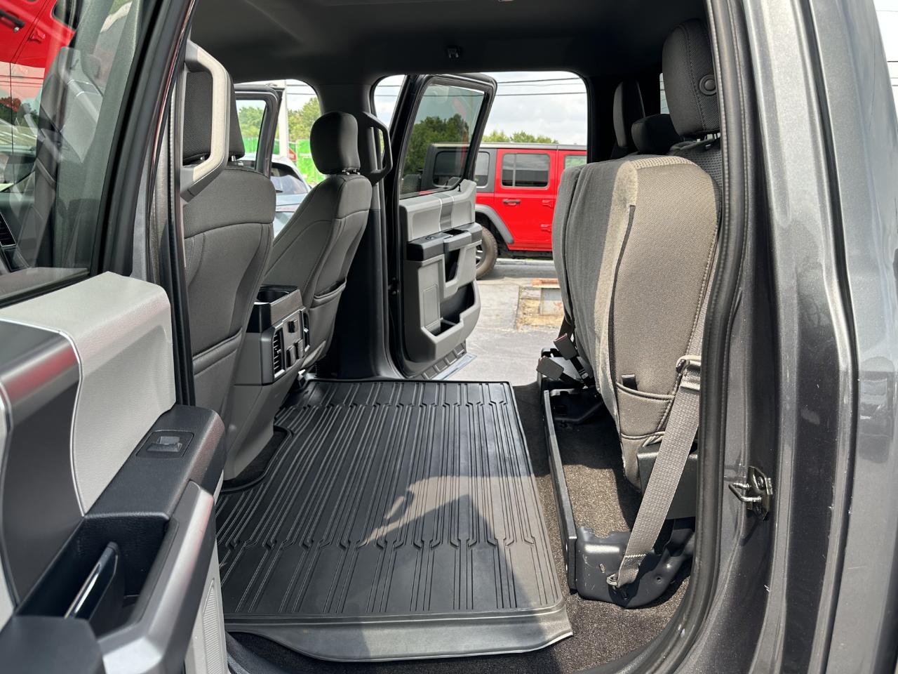 Ford F-150 XLT 4x4 SuperCrew 2019