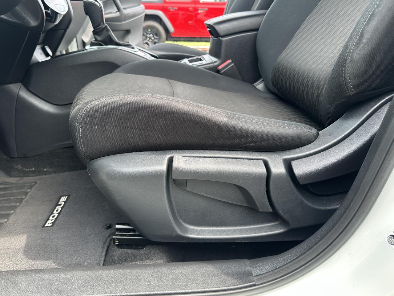 Nissan Rogue S AWD 2019