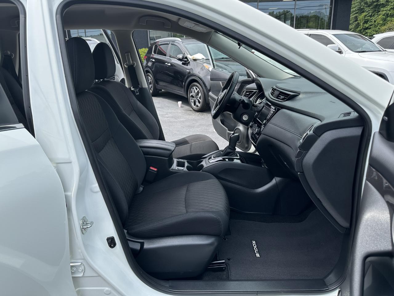 Nissan Rogue S AWD 2019