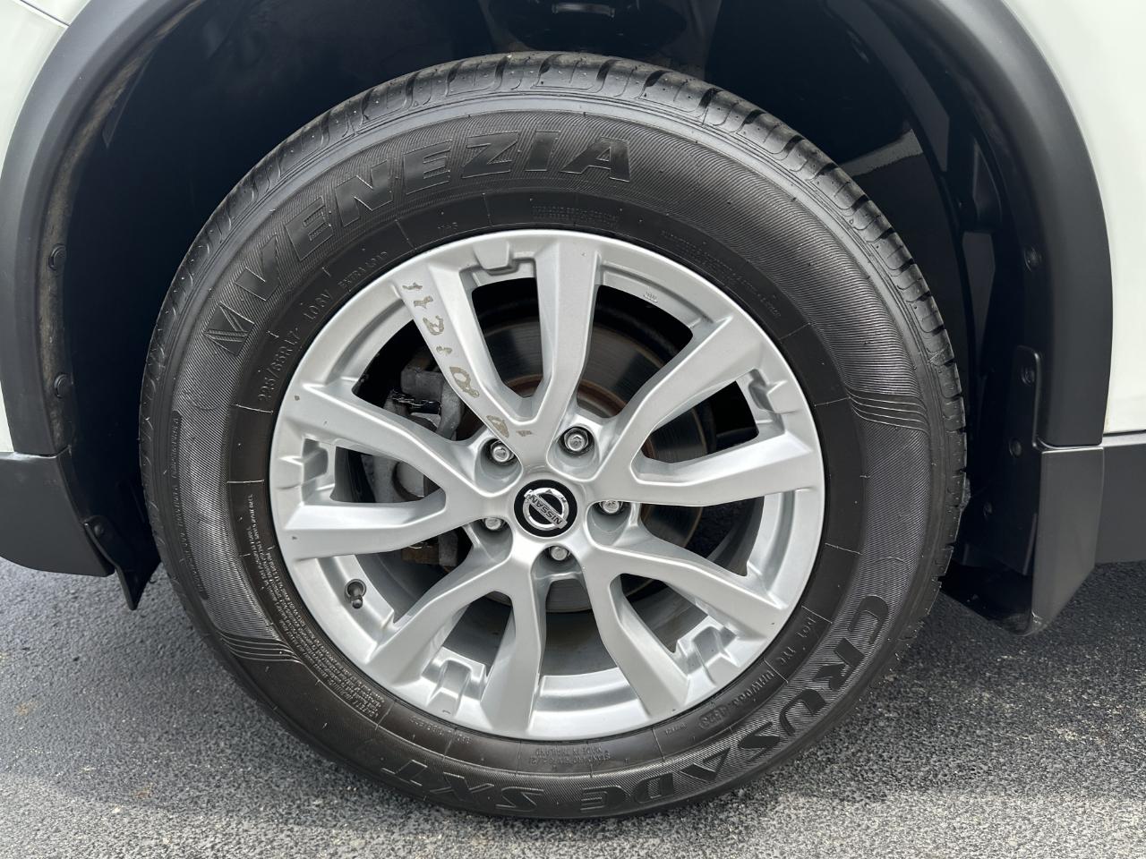 Nissan Rogue S AWD 2019