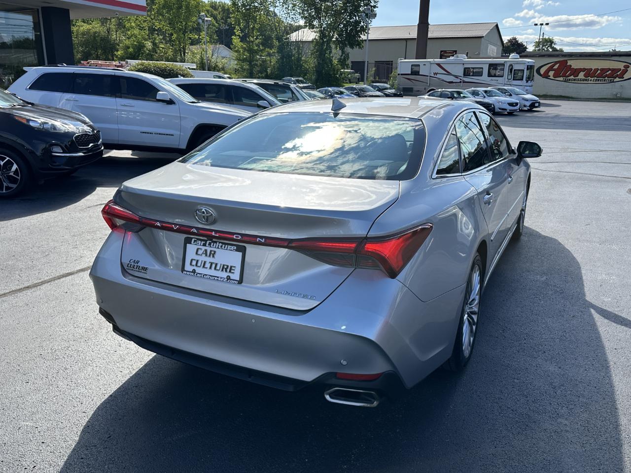 Toyota Avalon Limited 2019