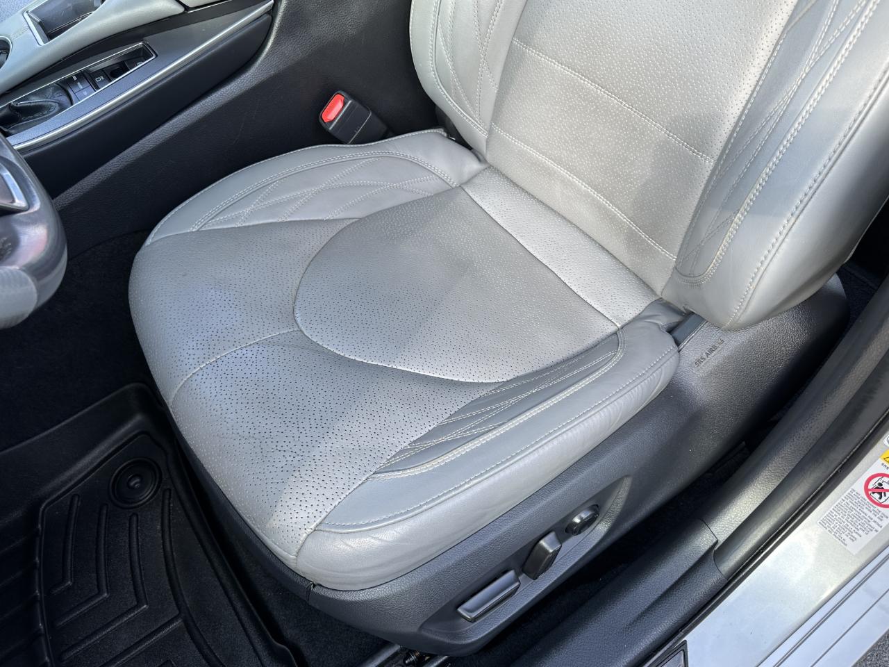 Toyota Avalon Limited 2019