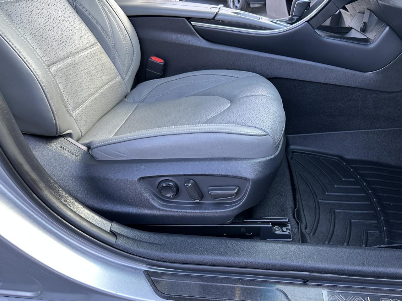 Toyota Avalon Limited 2019