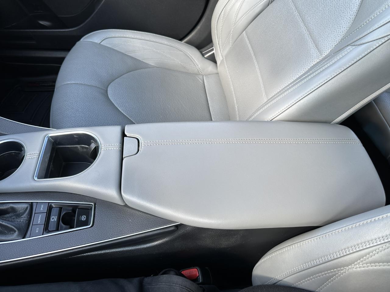 Toyota Avalon Limited 2019