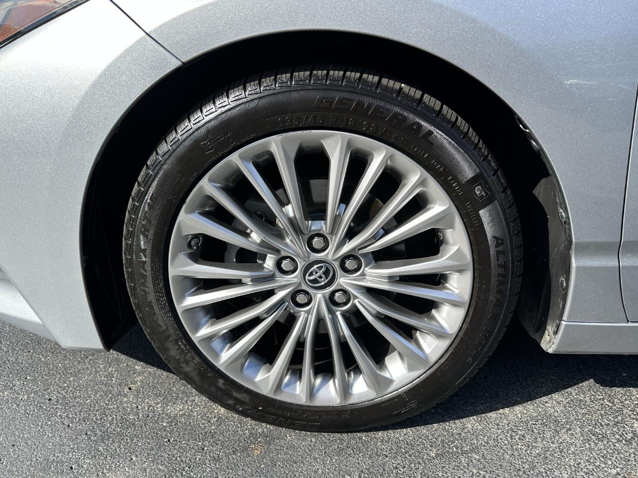 Toyota Avalon Limited 2019