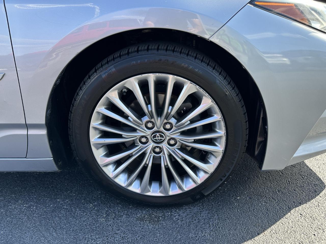 Toyota Avalon Limited 2019