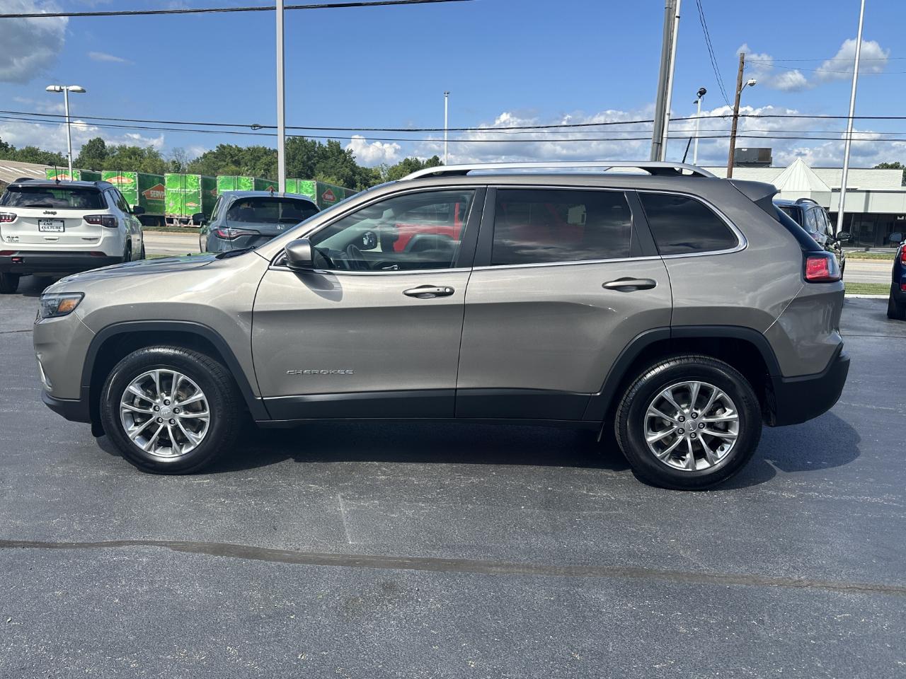 Jeep Cherokee Latitude Lux 4x4 2021