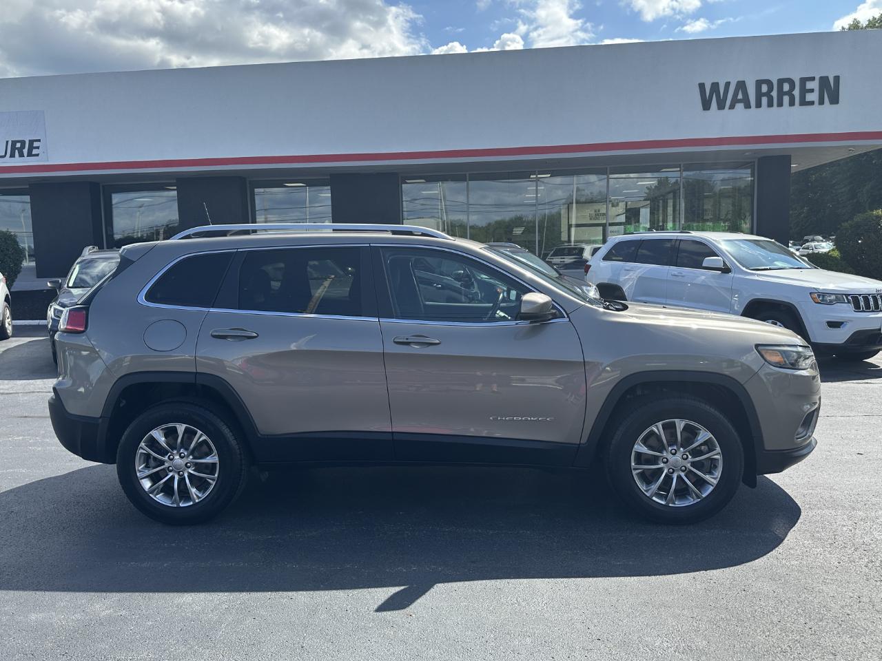 Jeep Cherokee Latitude Lux 4x4 2021