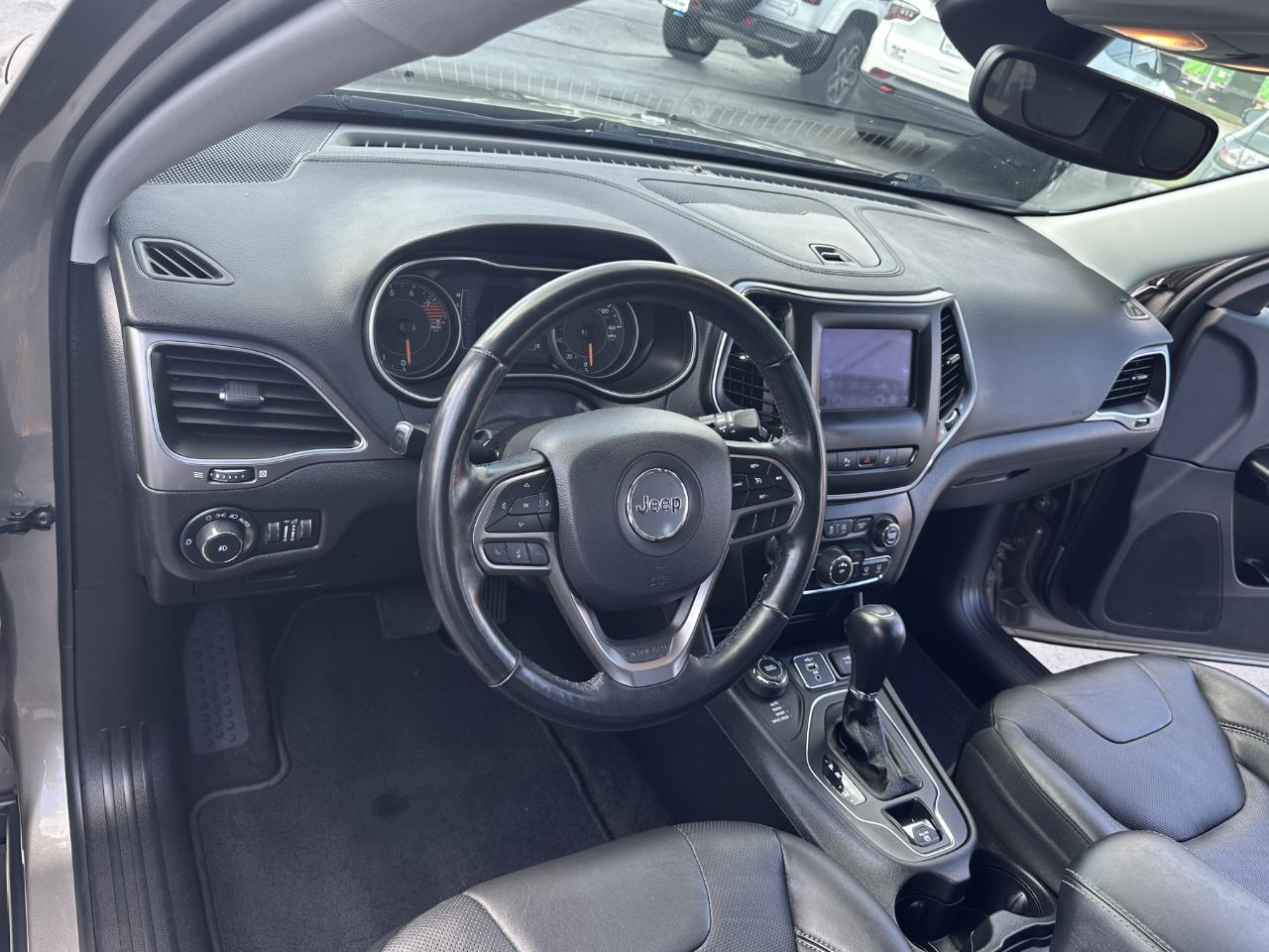 Jeep Cherokee Latitude Lux 4x4 2021