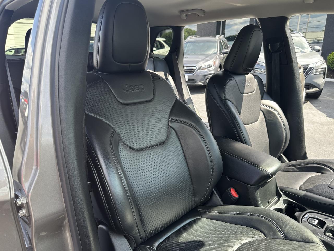 Jeep Cherokee Latitude Lux 4x4 2021