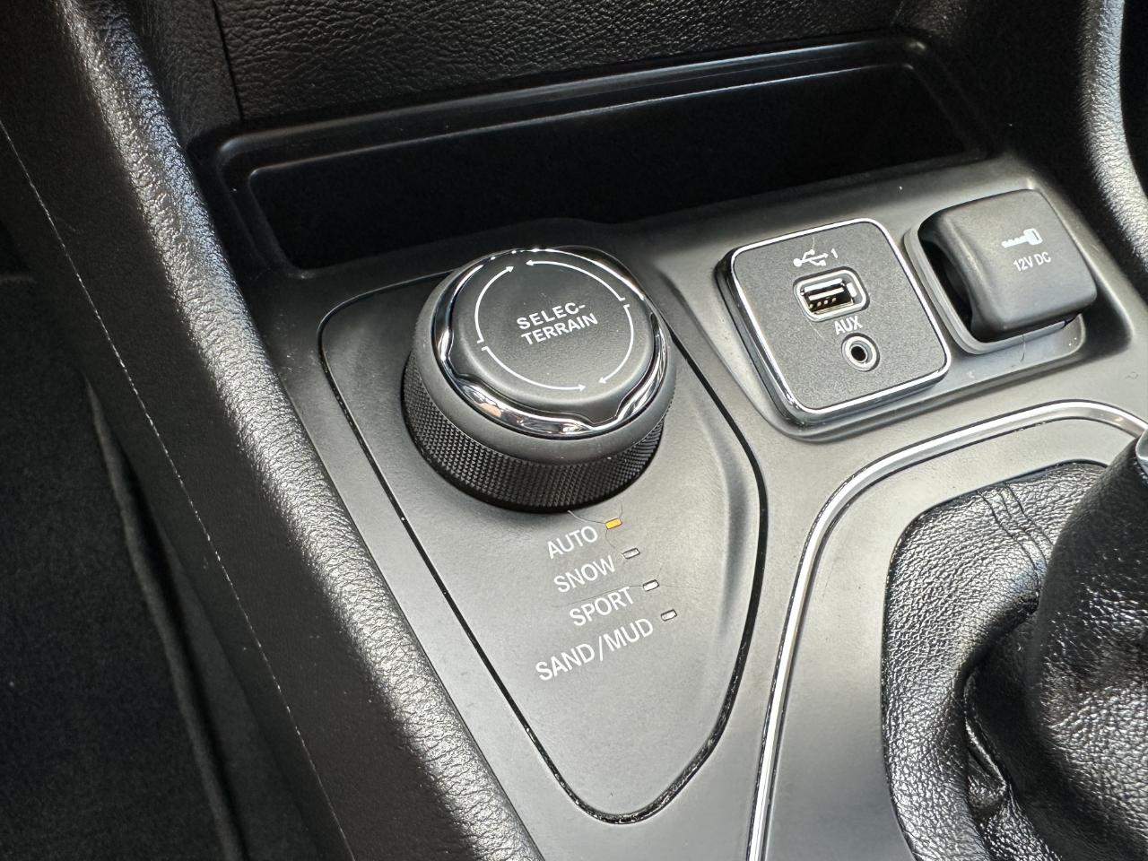 Jeep Cherokee Latitude Lux 4x4 2021