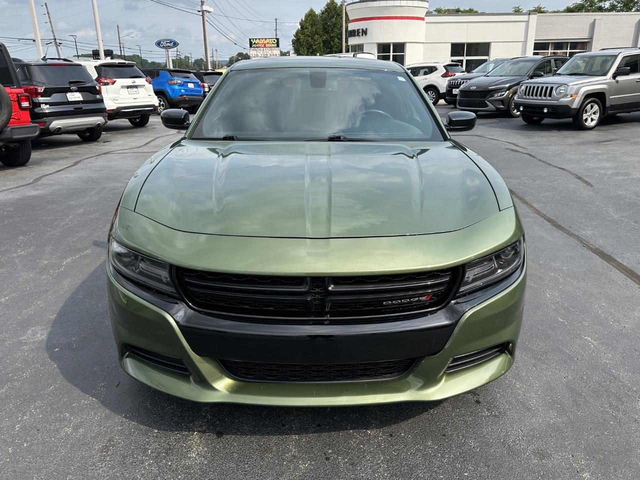 Dodge Charger 4dr Sdn SXT Plus AWD 2020
