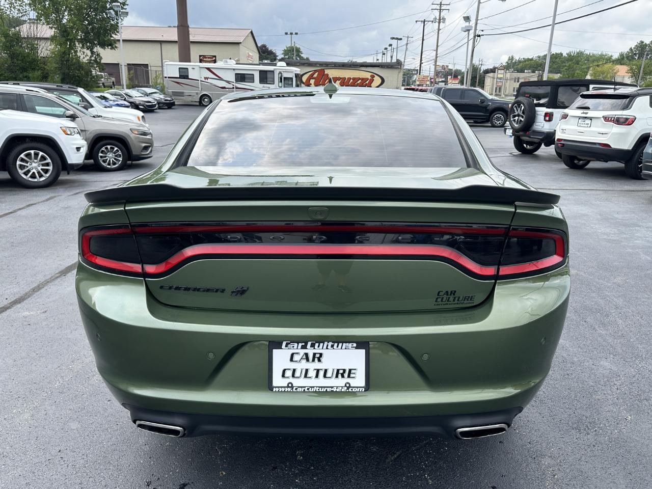 Dodge Charger 4dr Sdn SXT Plus AWD 2020