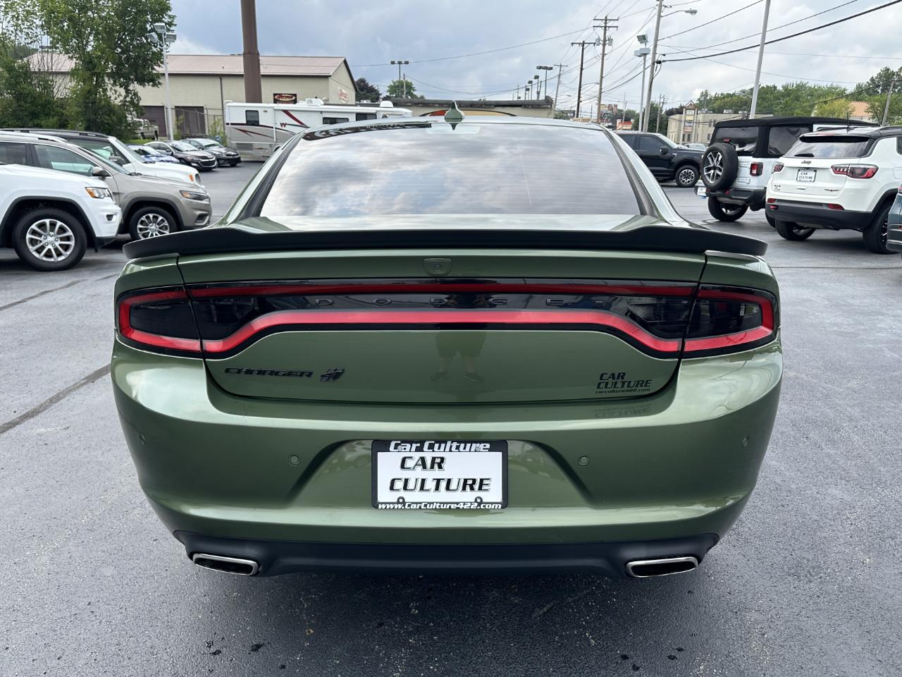 Dodge Charger 4dr Sdn SXT Plus AWD 2020