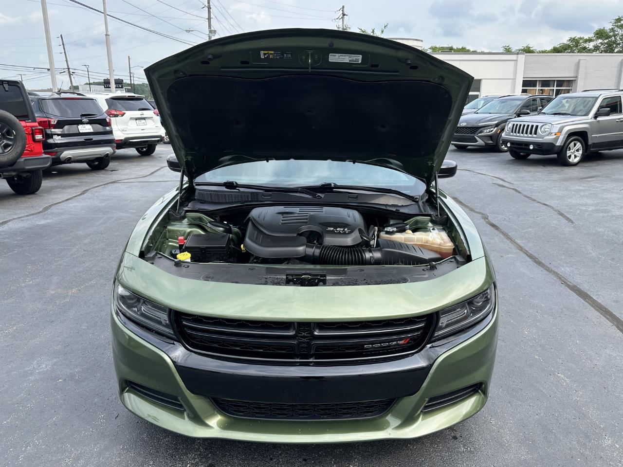 Dodge Charger 4dr Sdn SXT Plus AWD 2020