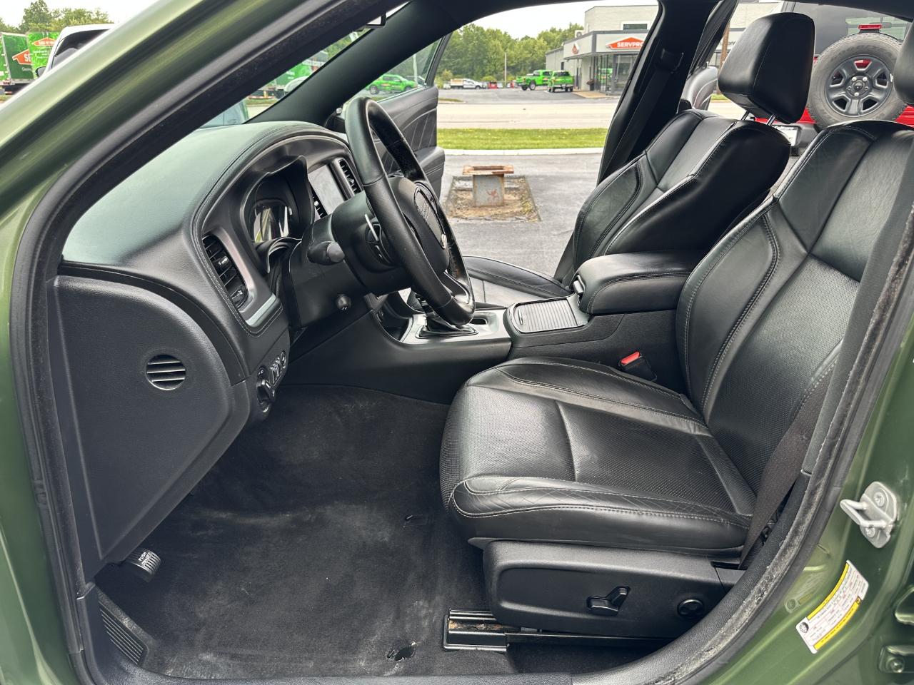 Dodge Charger 4dr Sdn SXT Plus AWD 2020