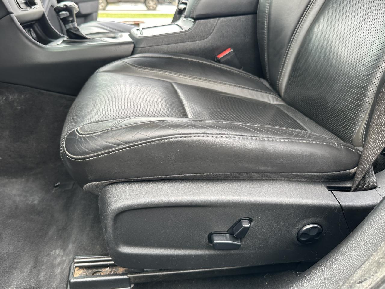 Dodge Charger 4dr Sdn SXT Plus AWD 2020