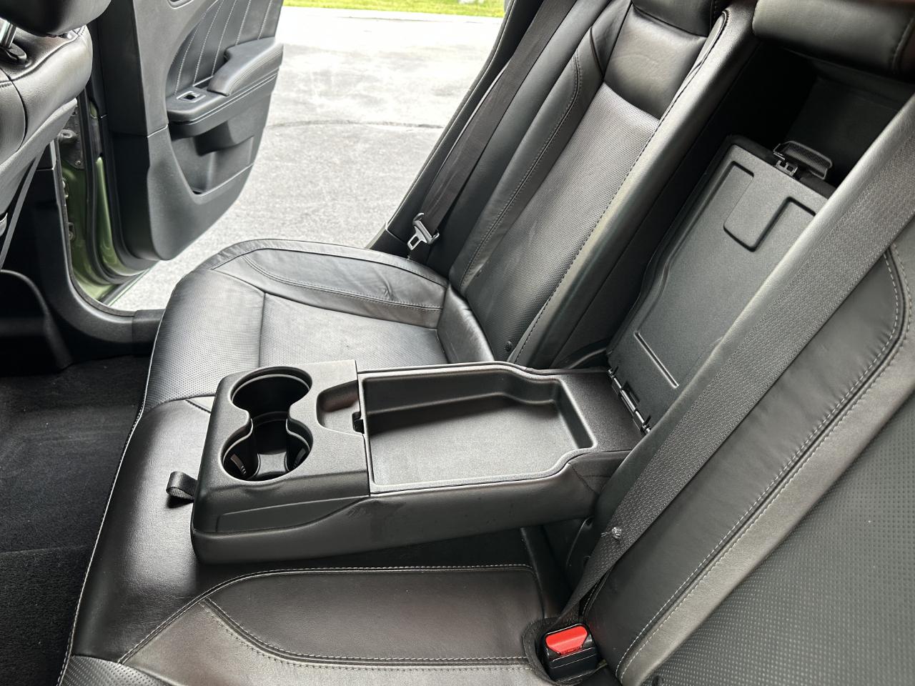Dodge Charger 4dr Sdn SXT Plus AWD 2020