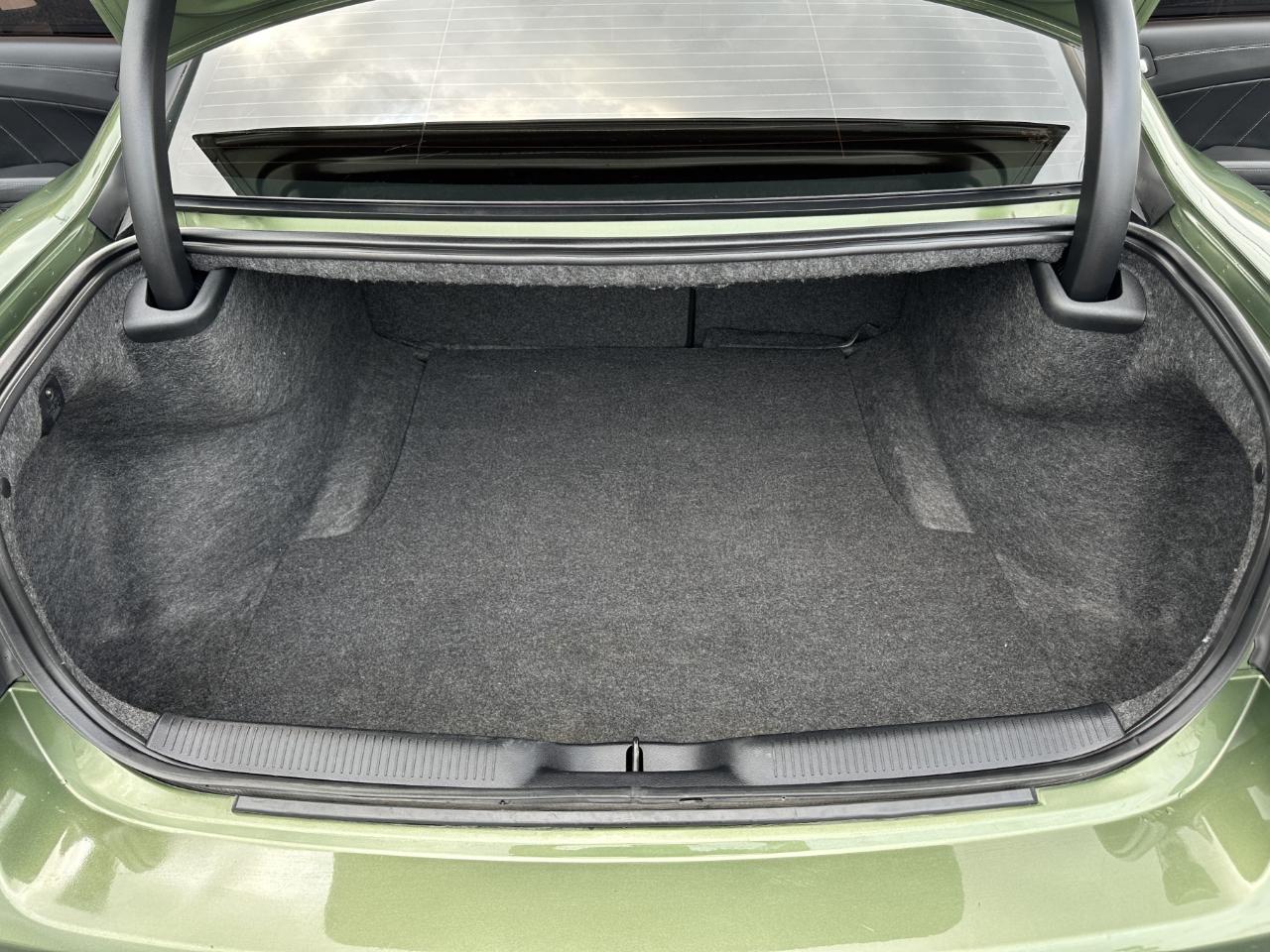 Dodge Charger 4dr Sdn SXT Plus AWD 2020