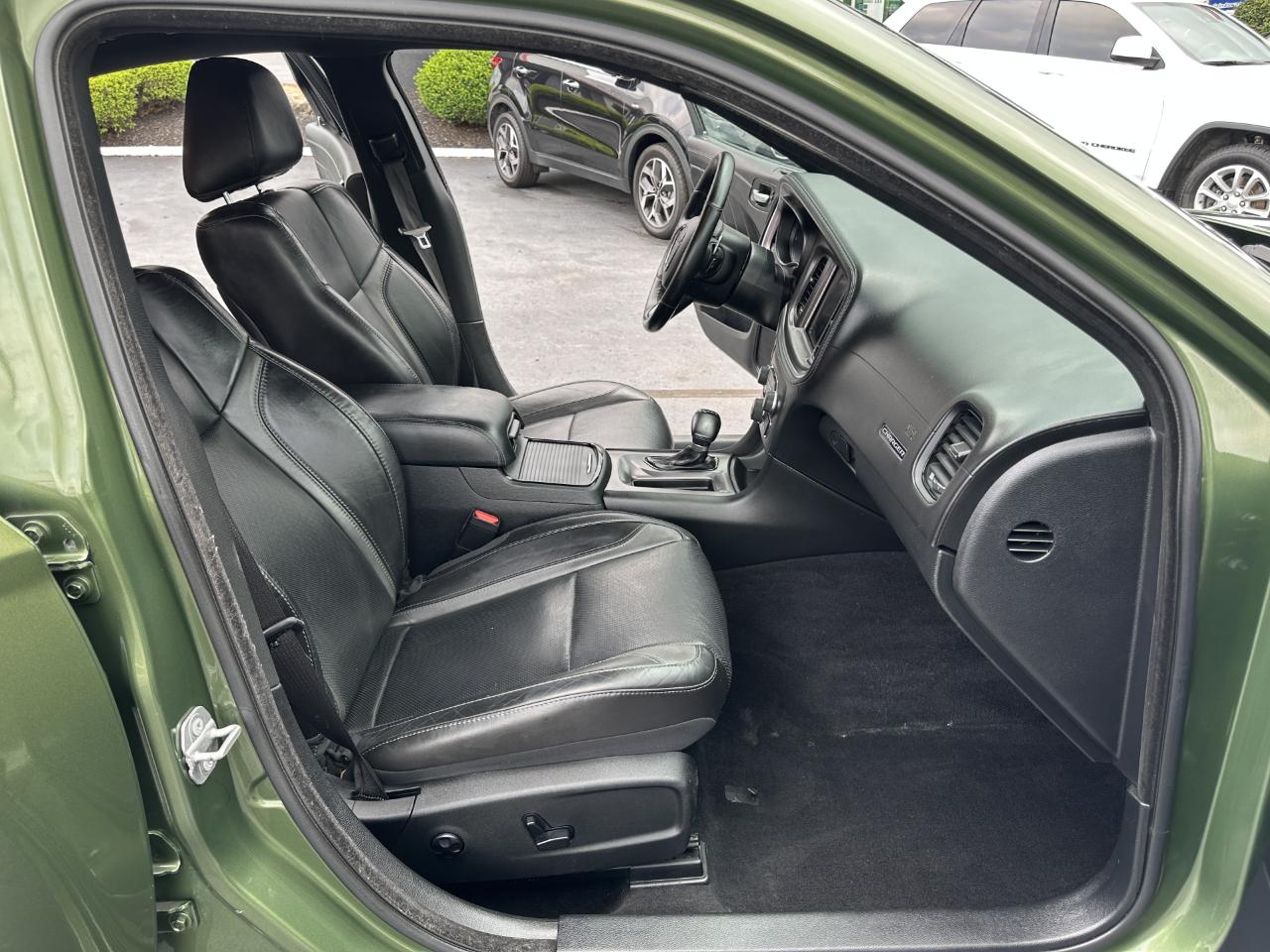 Dodge Charger 4dr Sdn SXT Plus AWD 2020