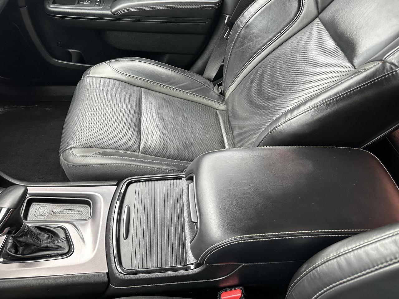 Dodge Charger 4dr Sdn SXT Plus AWD 2020