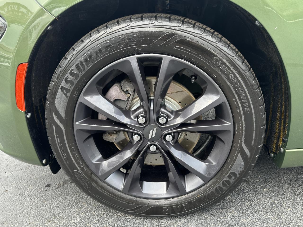 Dodge Charger 4dr Sdn SXT Plus AWD 2020