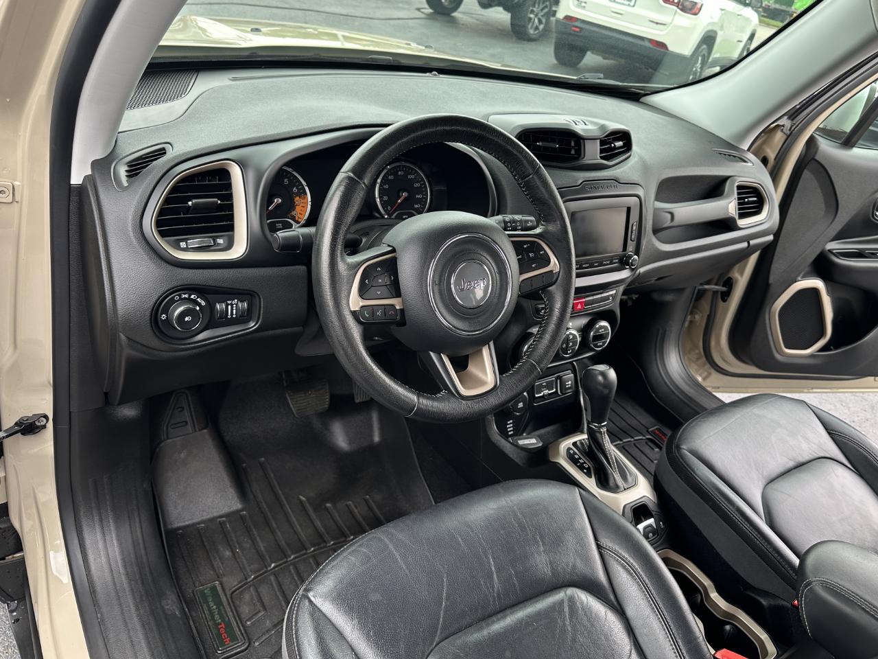 Jeep Renegade Limited 4x4 2015