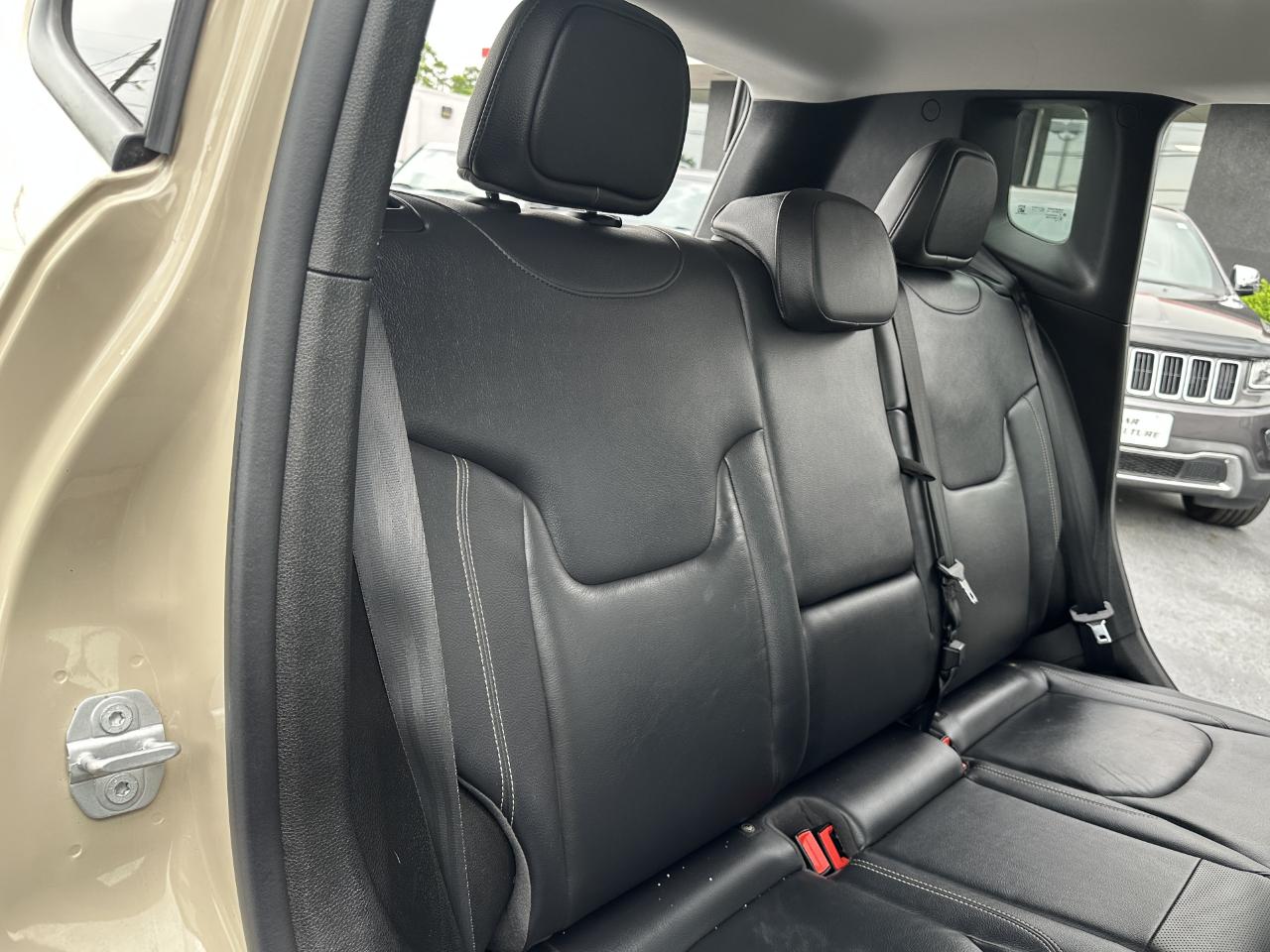 Jeep Renegade Limited 4x4 2015