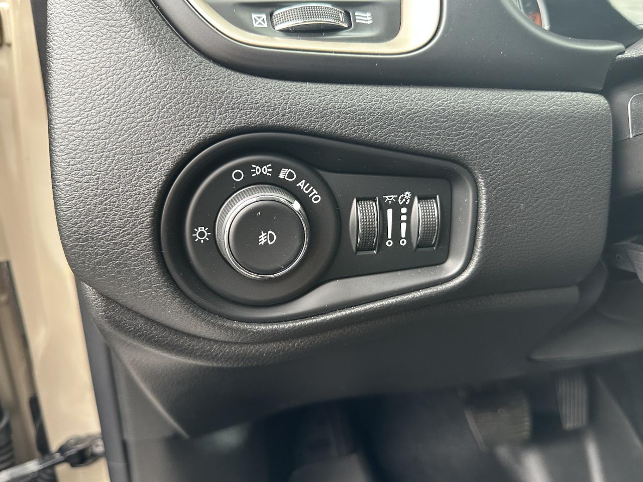 Jeep Renegade Limited 4x4 2015