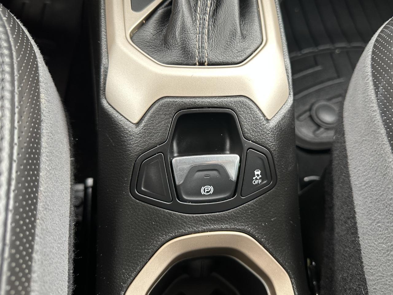 Jeep Renegade Limited 4x4 2015