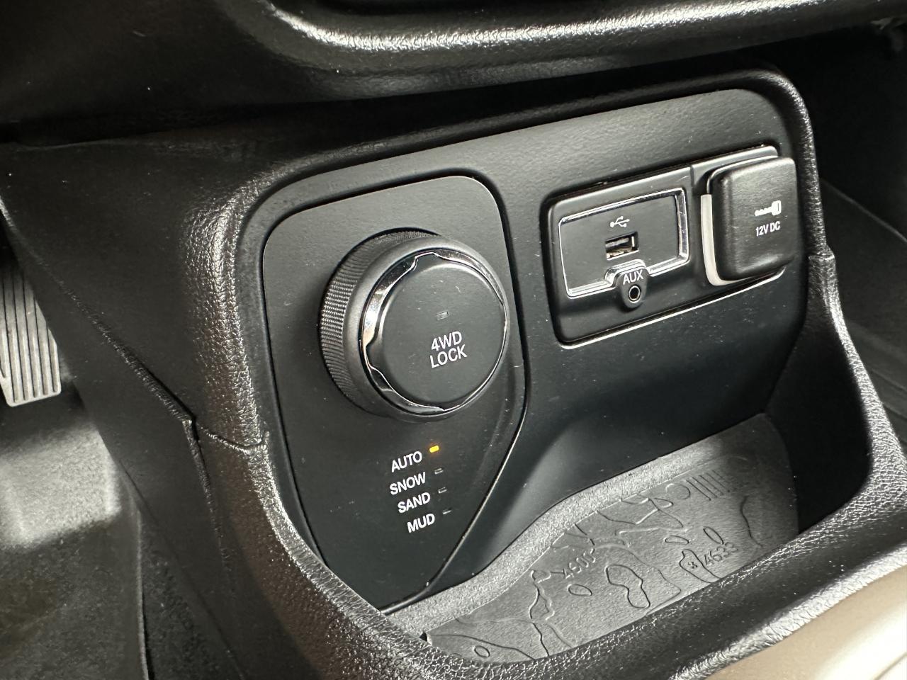 Jeep Renegade Limited 4x4 2015
