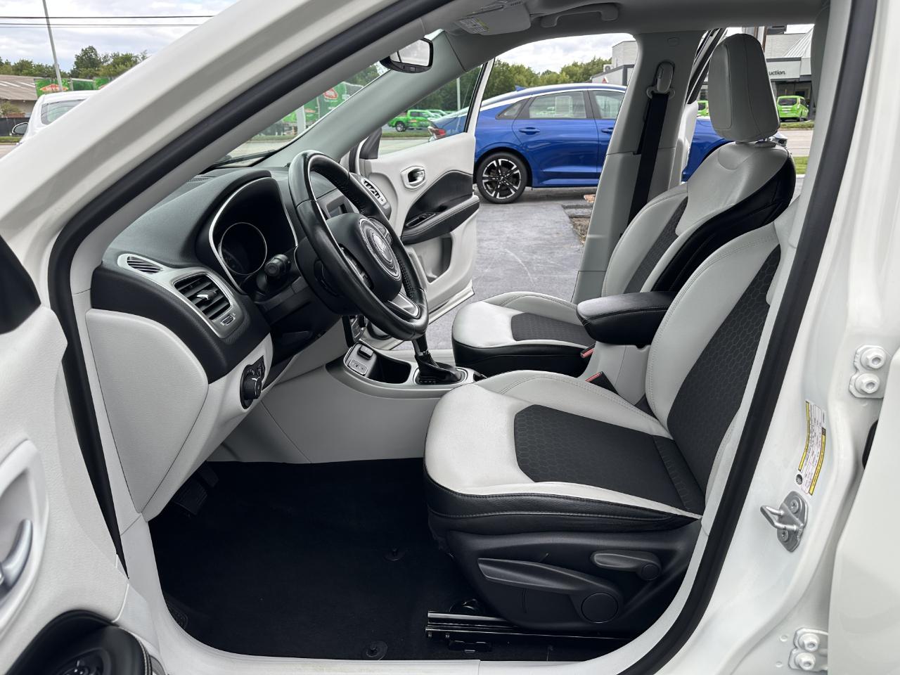 Jeep Compass Latitude FWD 2018