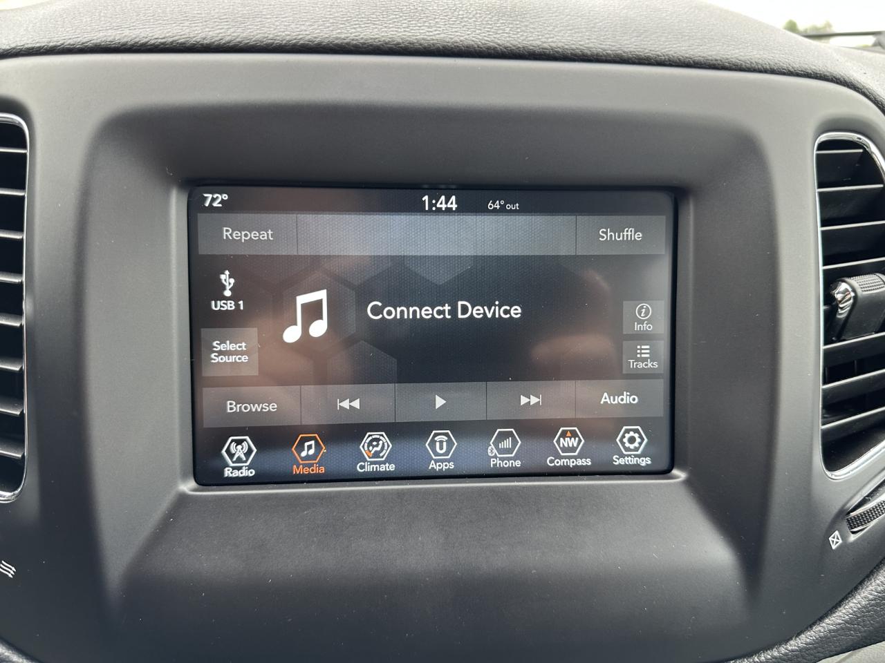 Jeep Compass Latitude FWD 2018