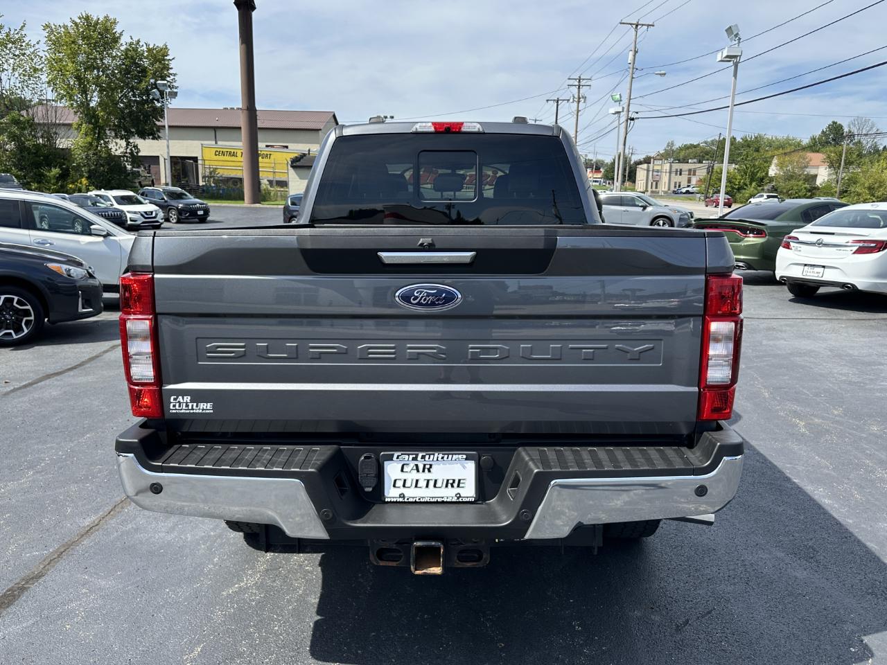 Ford F-350 SD XLT Crew Cab 4WD 2022