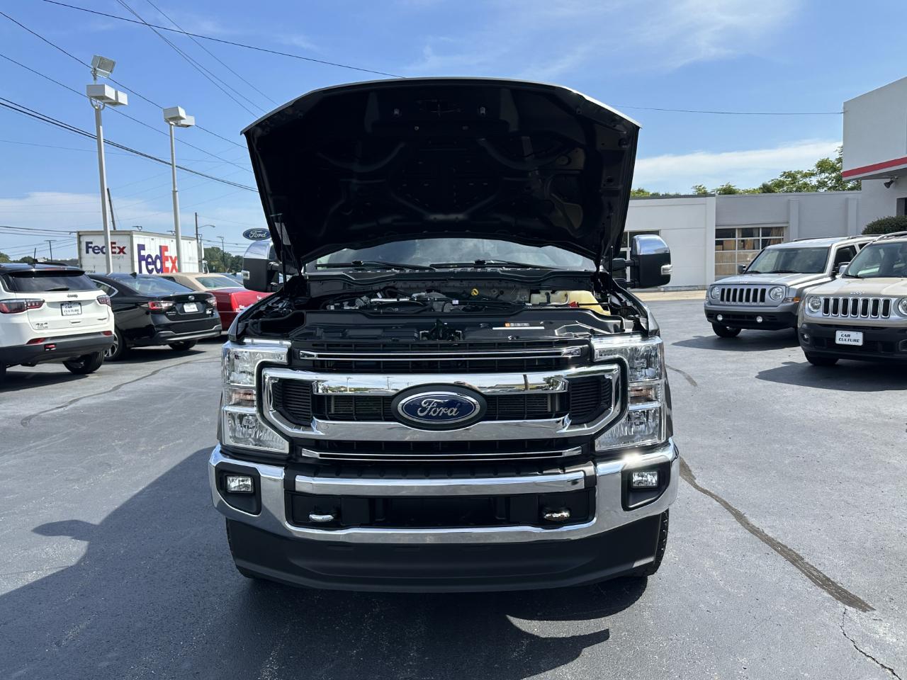 Ford F-350 SD XLT Crew Cab 4WD 2022