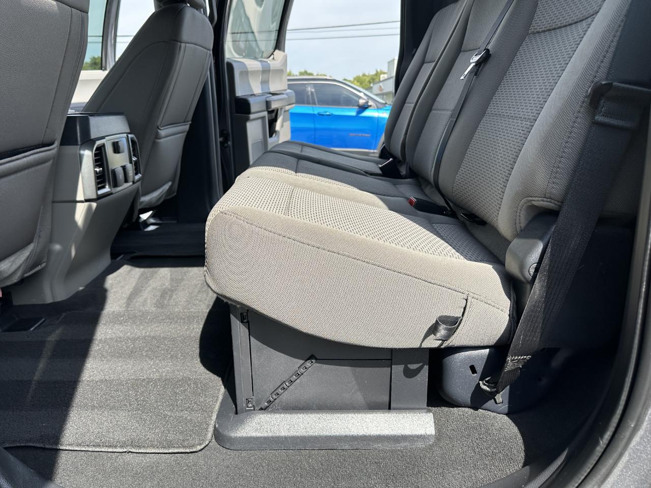 Ford F-350 SD XLT Crew Cab 4WD 2022