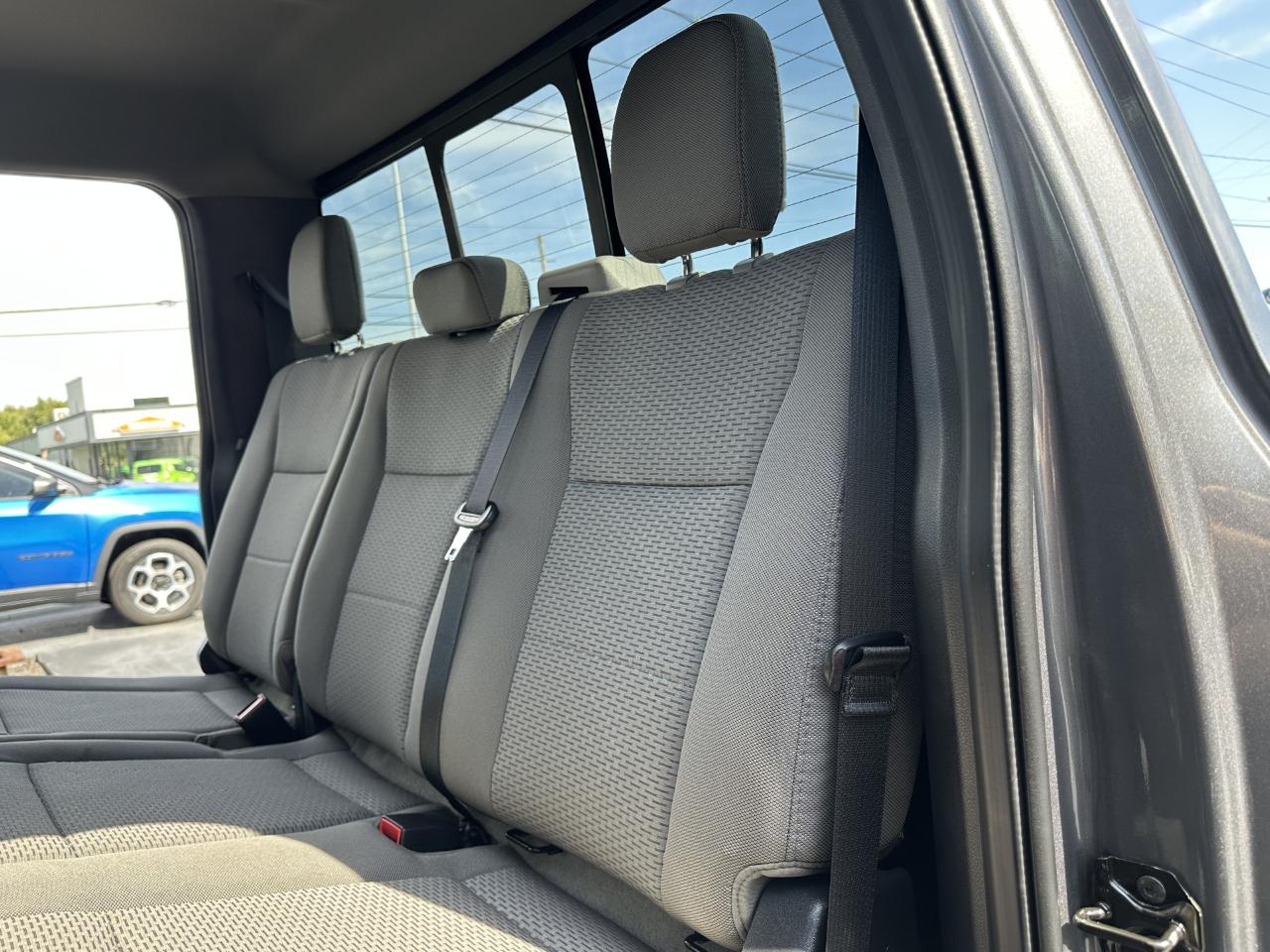 Ford F-350 SD XLT Crew Cab 4WD 2022
