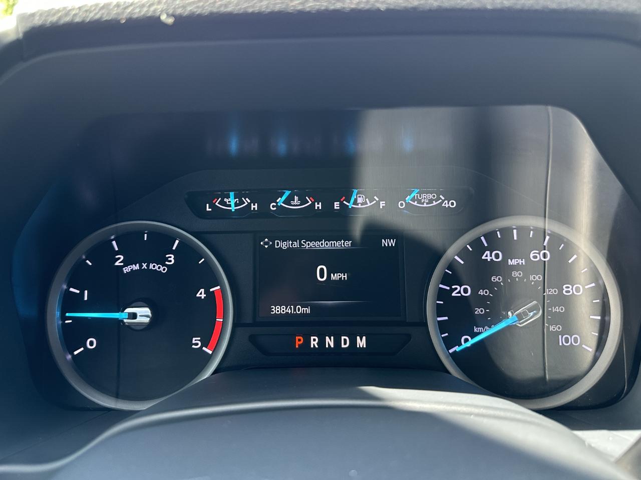 Ford F-350 SD XLT Crew Cab 4WD 2022